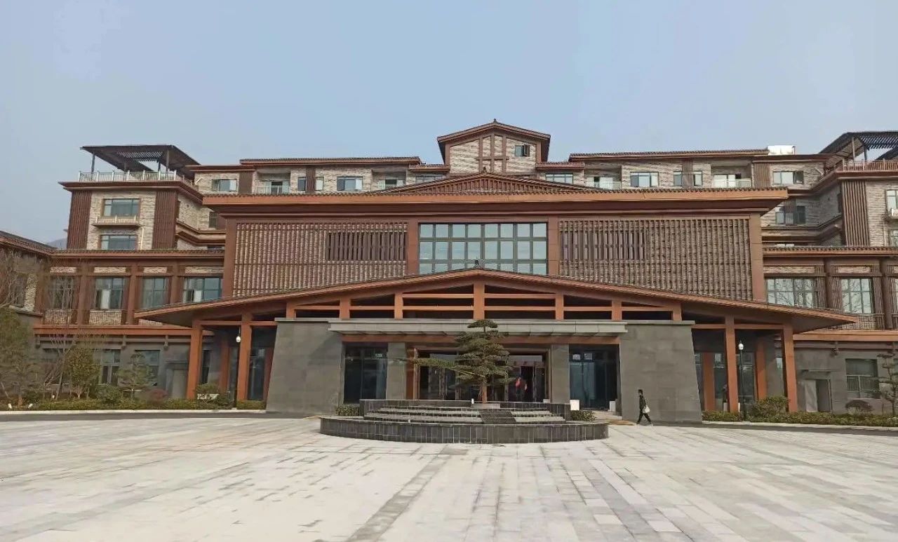 福鹿会F6专业灯光音响扩声系统工程产品服务于某酒店！